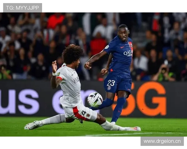 巴黎圣日耳曼控球率高企却进攻乏力，问题出在哪儿？