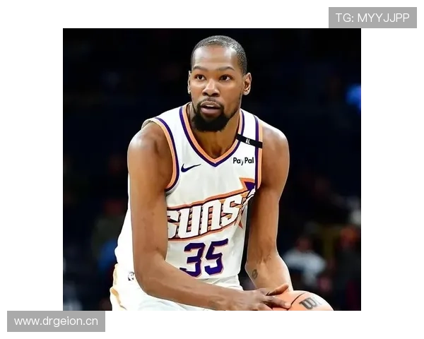 杜兰特买豪宅的尺度，我邻居得搬几条街才敢跟他打招呼